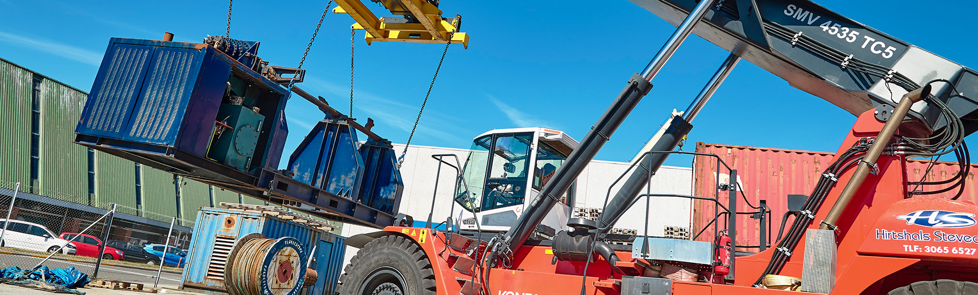 Hirtshals Stevedore chooses fairly new, used reach stacker